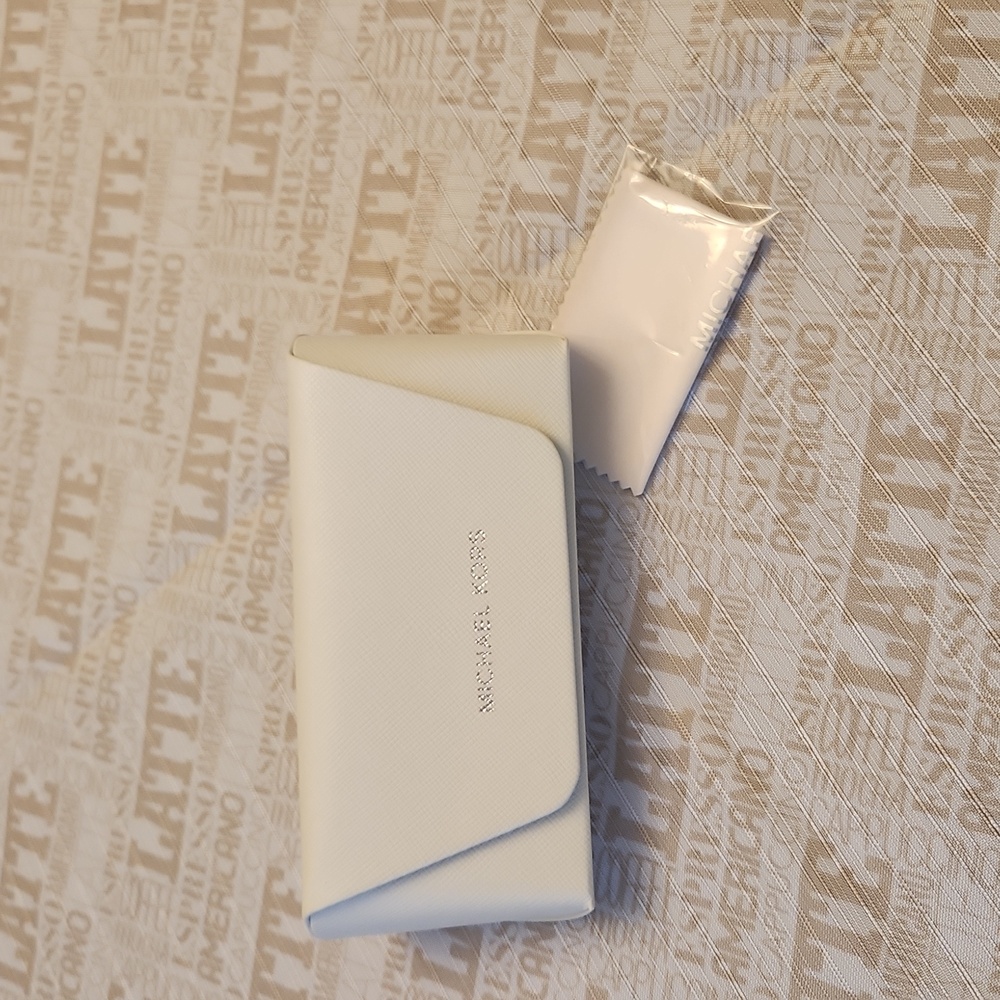 Michael Kors glass case
